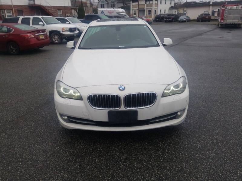 2013 BMW 5 Series for sale at AutoConnect Motors in Kenvil NJ