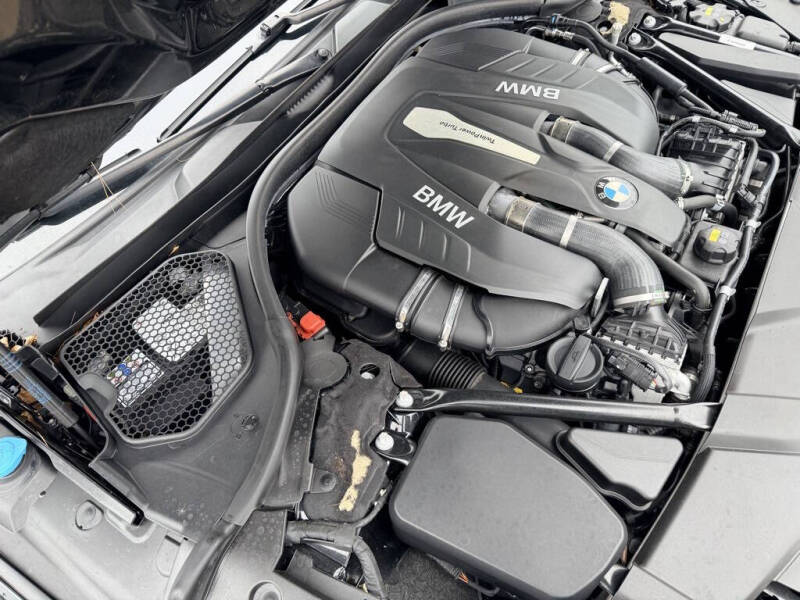 2017 BMW 7 Series 750i