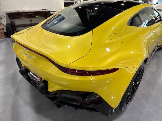 2019 Aston Martin Vantage