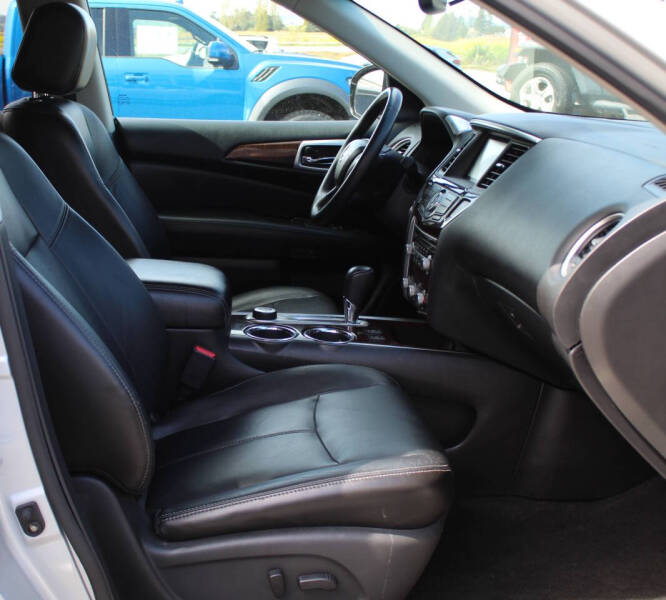 2013 Nissan Pathfinder SL