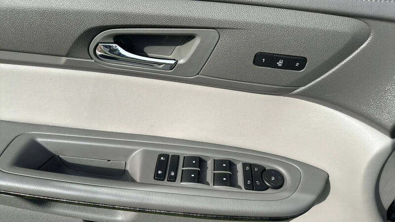 2016 GMC Acadia SLT-1