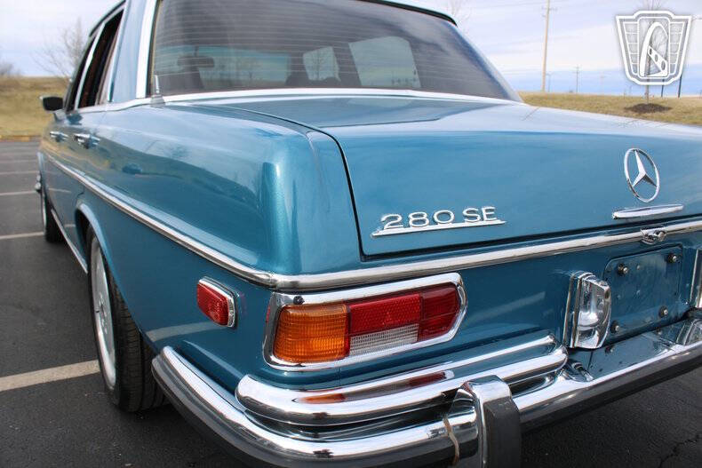 1973 Mercedes-Benz 280-Class