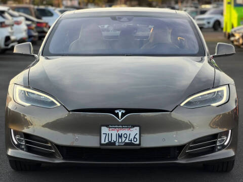 2016 Tesla Model S
