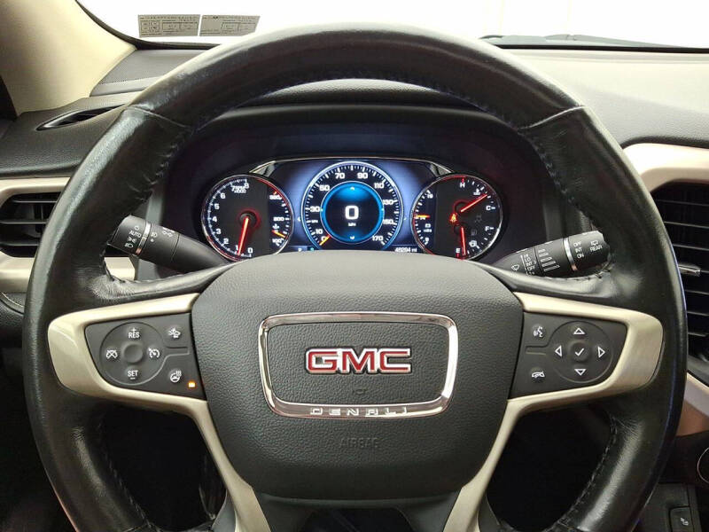 2017 GMC Acadia Denali