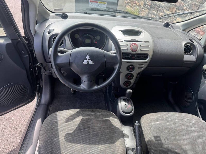 2012 Mitsubishi i-MiEV SE