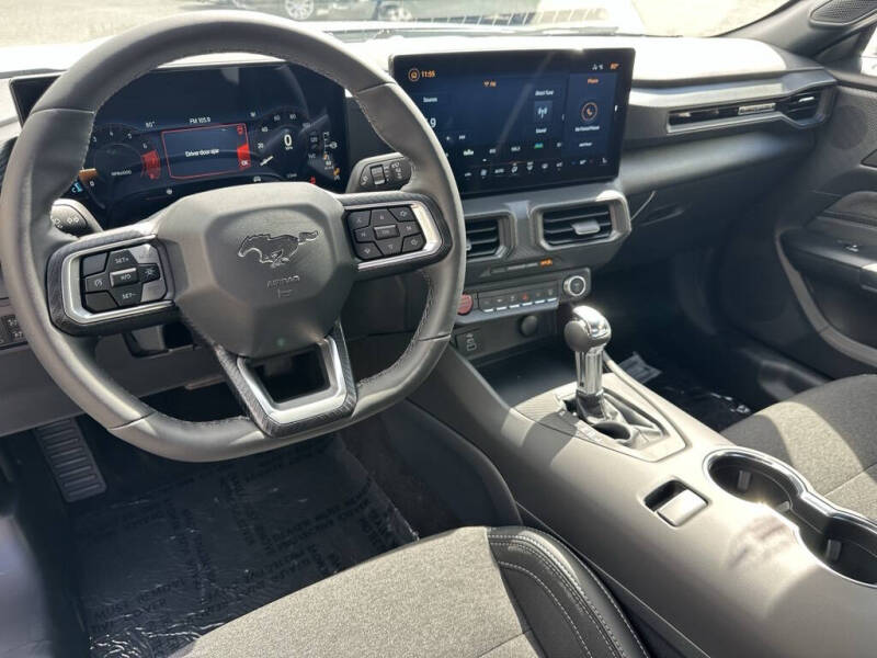 2025 Ford Mustang EcoBoost