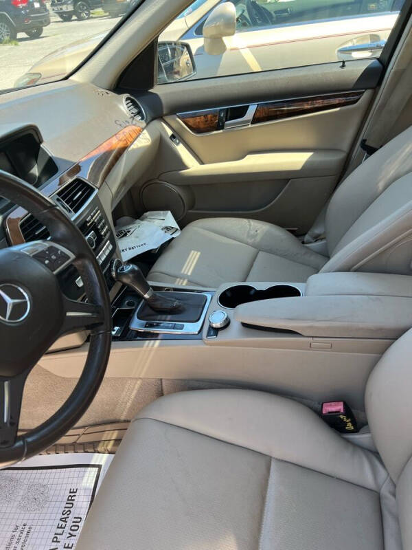 2013 Mercedes-Benz C-Class C 300 Luxury 4MATIC