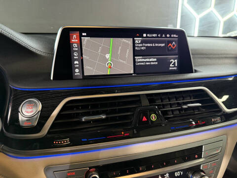 2022 BMW 7 Series 740i