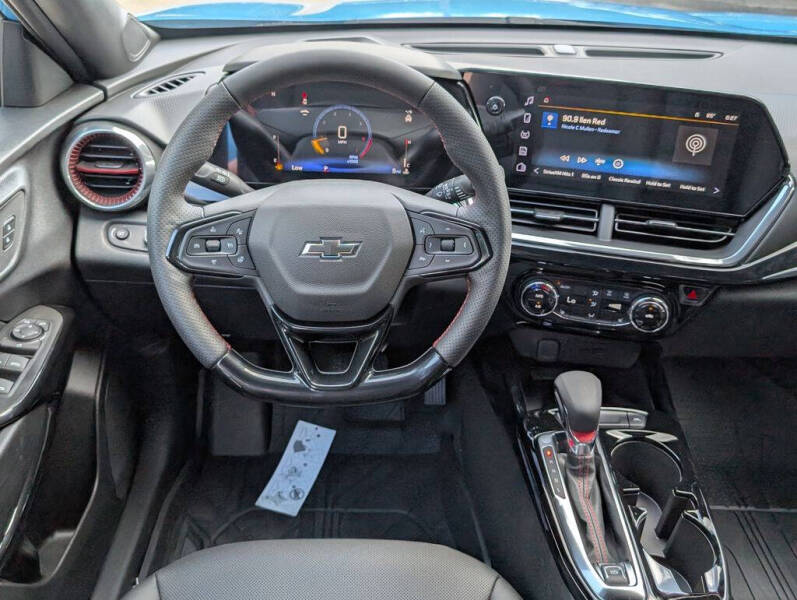 2026 Chevrolet Trax RS