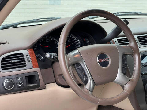 2008 GMC Yukon SLE