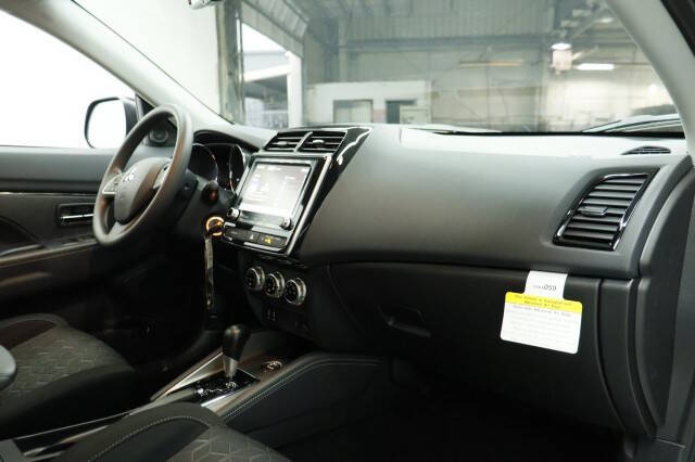 2026 Mitsubishi Outlander Sport S