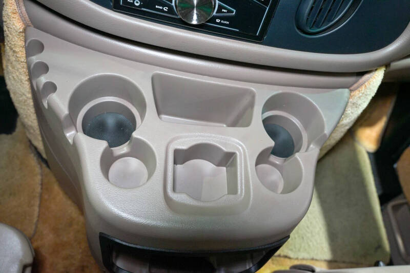 2002 Ford E-Series E-150
