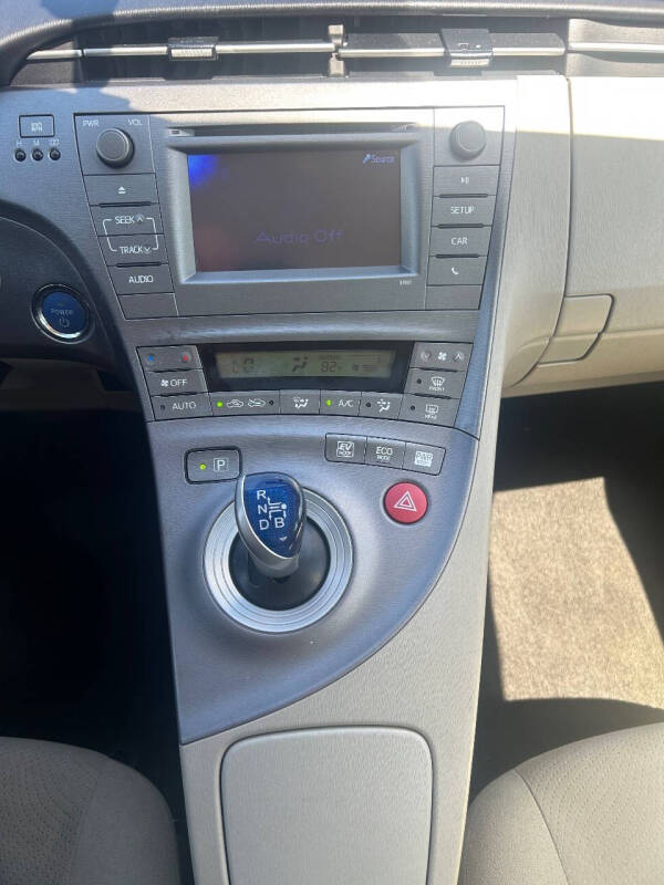 2015 Toyota Prius Two