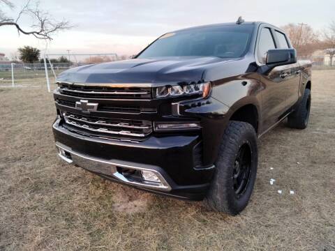 2019 Chevrolet Silverado 1500 for sale at LA PULGA DE AUTOS in Dallas TX