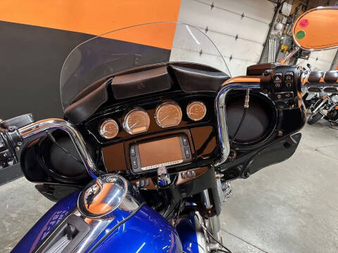 2017 Harley-Davidson FLHTK - Ultra Limited
