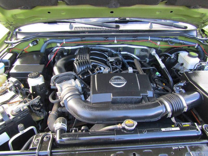 2012 Nissan Xterra S