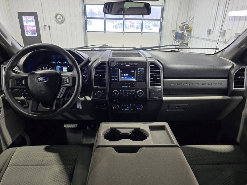 2017 Ford F-250 Super Duty XLT
