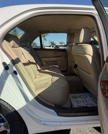 2004 Lexus LS 430