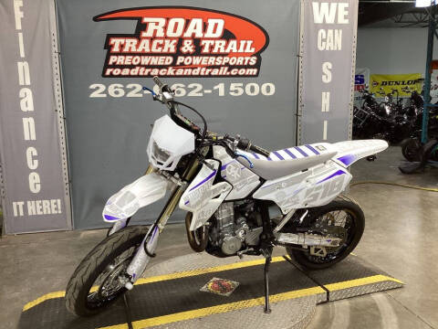 2020 Suzuki DR-Z400SM