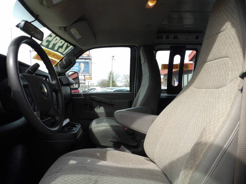 2020 Chevrolet Express 2500