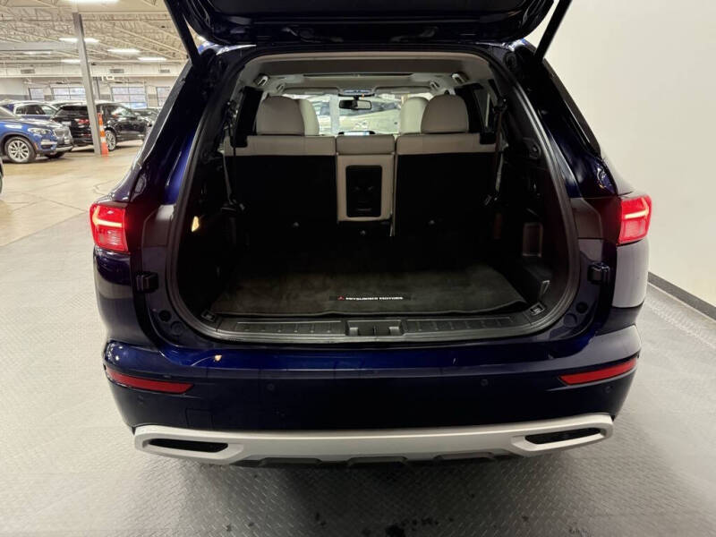 2023 Mitsubishi Outlander PHEV SEL