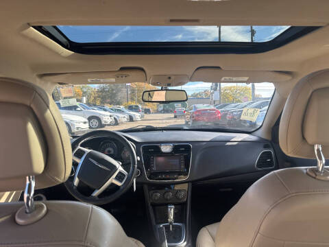 2012 Chrysler 200 Limited