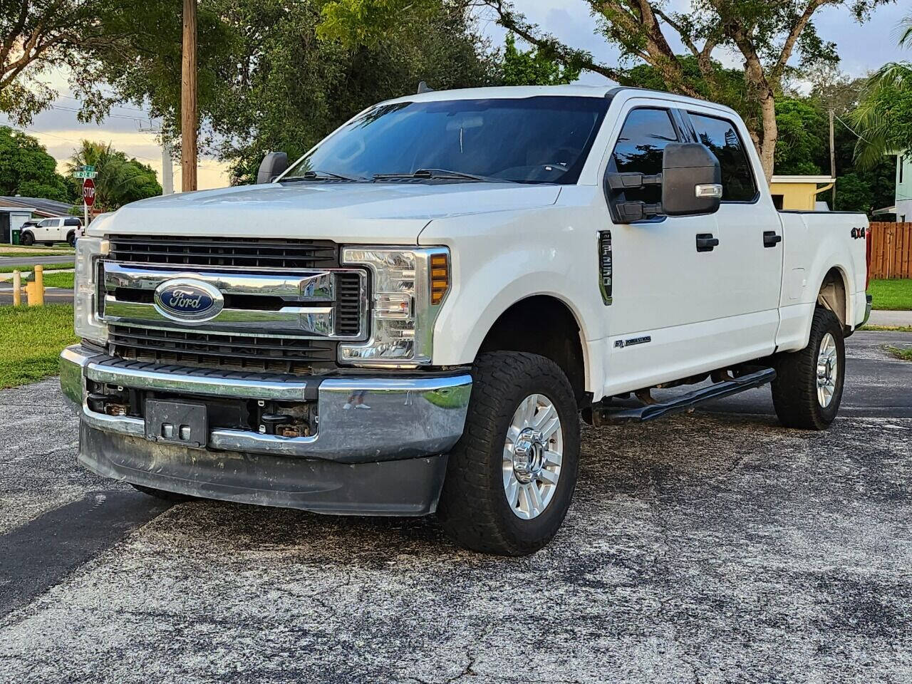 2019 Ford F-250 Pickup - $29,995