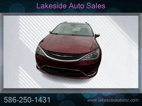 2017 Chrysler Pacifica Hybrid Platinum