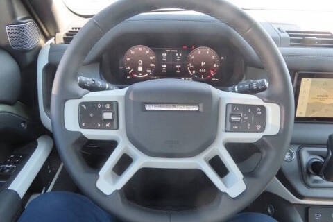 2024 Land Rover Defender 110 P300 S