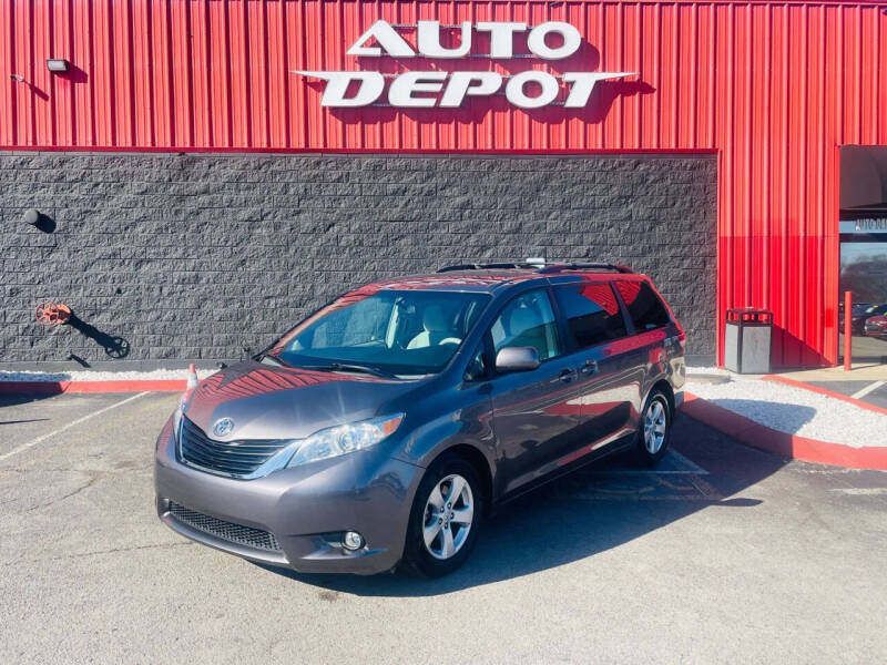 2014 Toyota Sienna