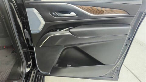 2023 Cadillac Escalade ESV Sport Platinum