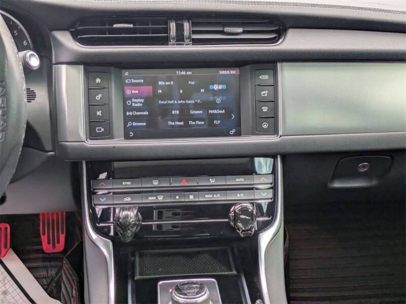 2017 Jaguar XF 35t Premium