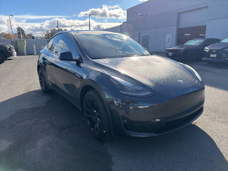 2024 Tesla Model Y Long Range