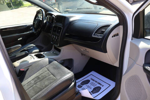 2017 Dodge Grand Caravan SXT