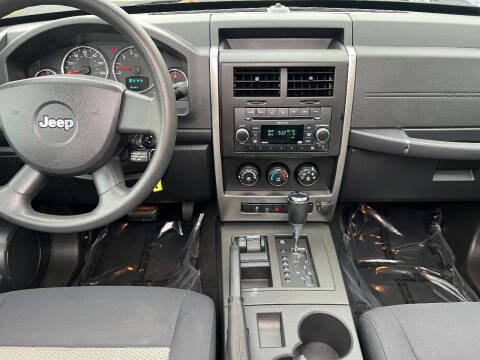 2010 Jeep Liberty Sport