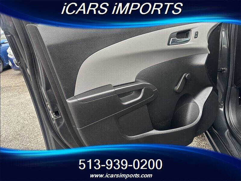 2014 Chevrolet Sonic LS Auto