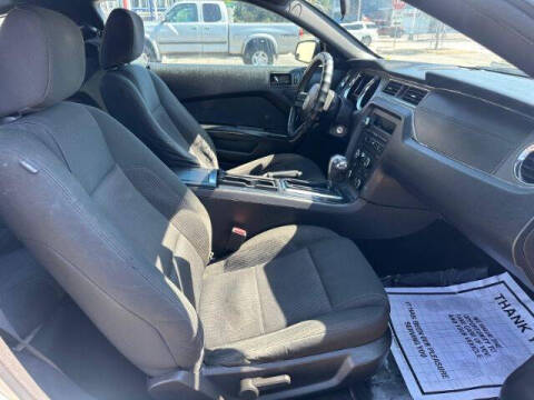 2010 Ford Mustang V6 Premium