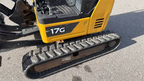 2022 John Deere 17G