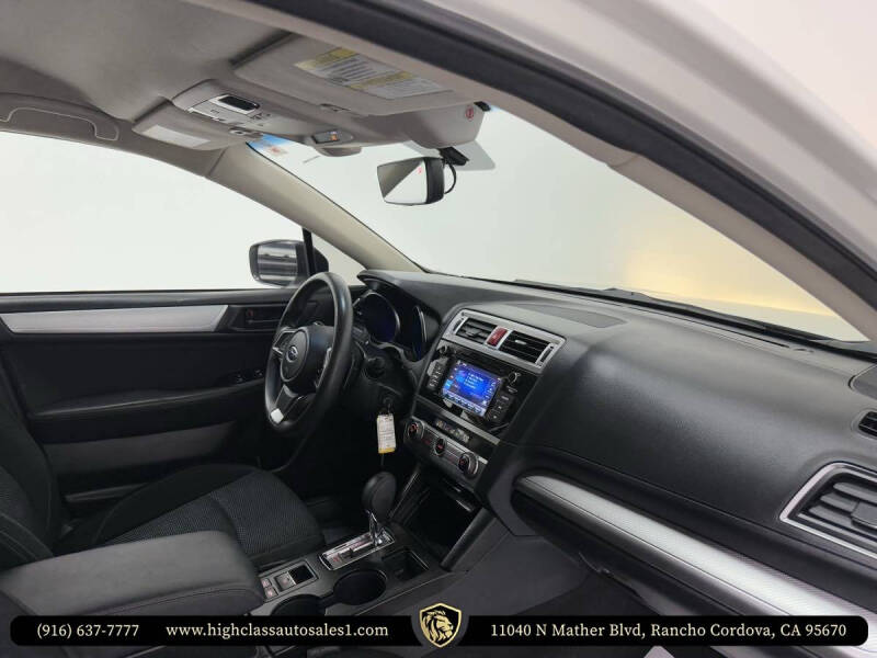 2019 Subaru Outback 2.5i