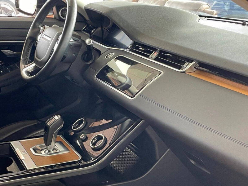 2020 Land Rover Range Rover Evoque SE