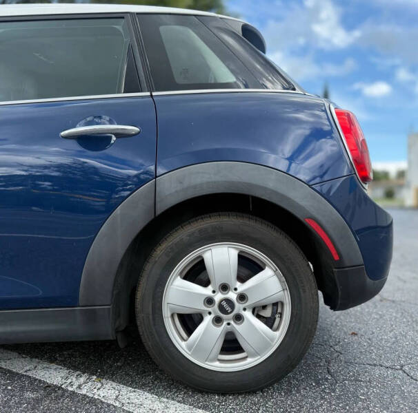 2015 MINI Hardtop 4 Door Cooper