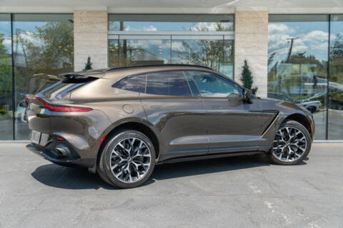 2021 Aston Martin DBX