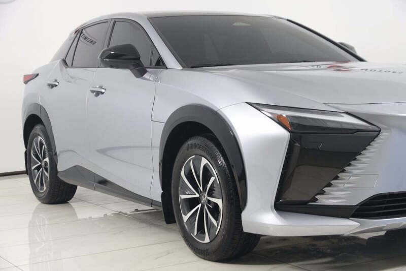 2024 Lexus RZ 450e