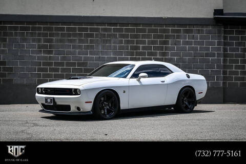 2016 Dodge Challenger 392 HEMI Scat Pack Shaker