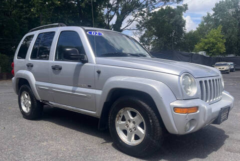 2002 Jeep Liberty for sale at PARK AVENUE AUTOS in Collingswood NJ