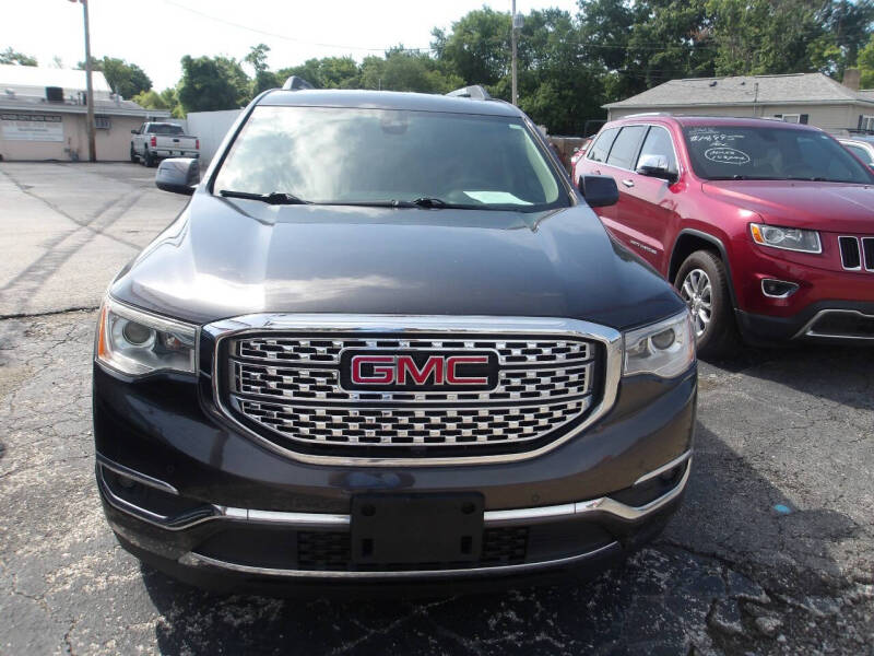 2017 GMC Acadia Denali