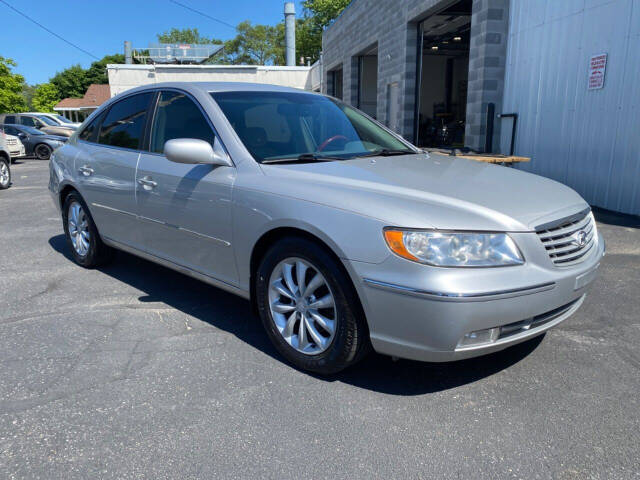 2006 Hyundai Azera for sale at Auto Shop in Wyoming, MI