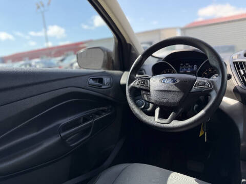 2019 Ford Escape S
