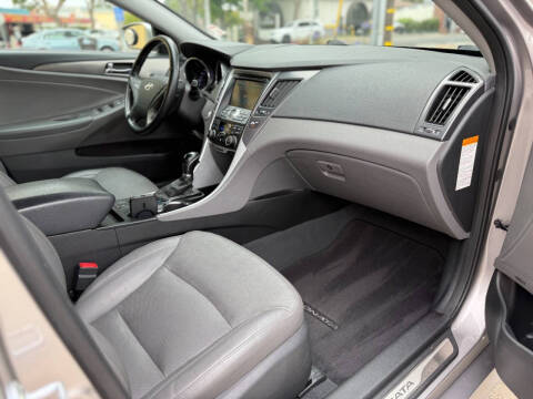 2013 Hyundai Sonata Hybrid Limited