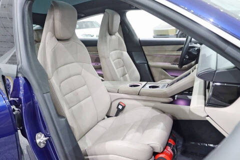 2020 Porsche Taycan Turbo